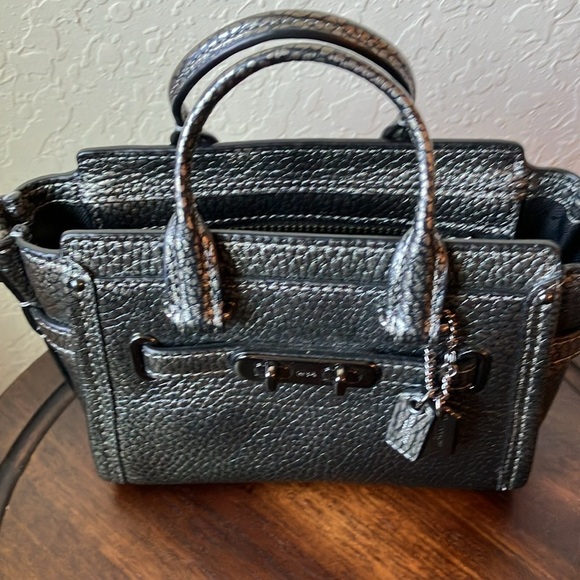 COACH: Silver Metallic Pebbled Leather Mini Satchel Handbag (#42100)- No strap - Picture 6 of 12